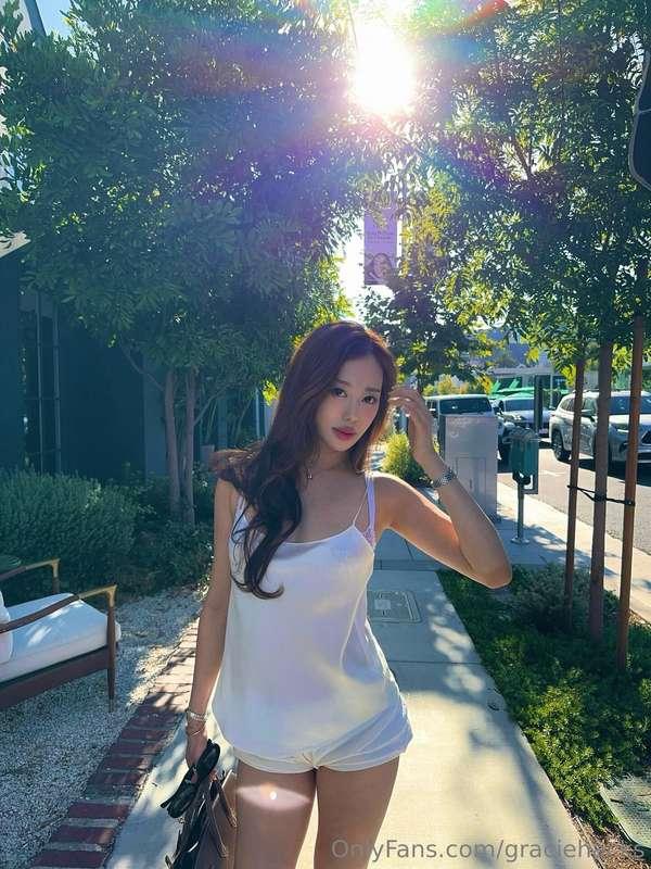 Weekend glow hits different on me ✨