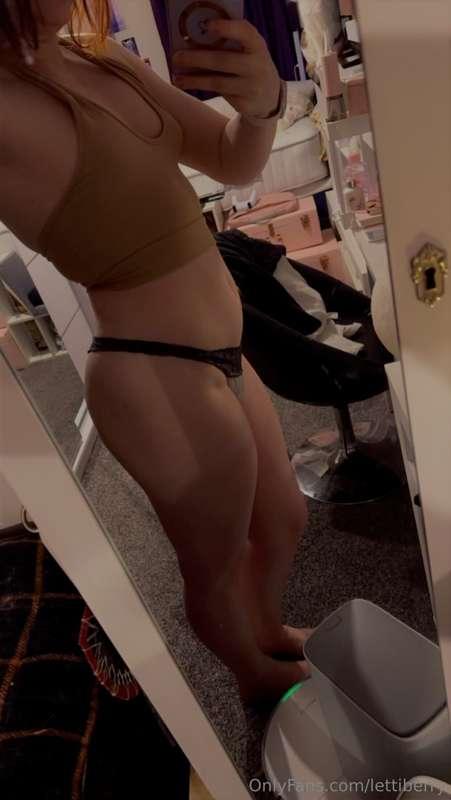 My ass is getting bigger 🤔 🤭 oki doki gn night 🥰❤️