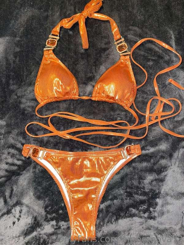 🧡Coming soon!👙can’t wait to shoot 📸 this!!🔥$ Tips are apprec..