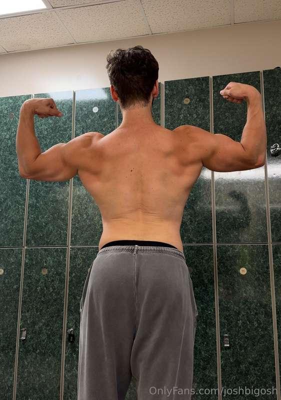 Workout got me way too horny--gonna need to put this pump to..