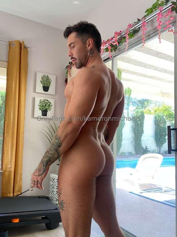 private pool means private show. wanna cum skinny dipping wi..