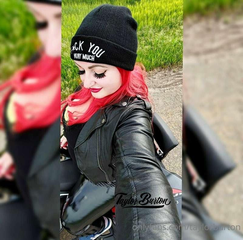 💋💋💋
