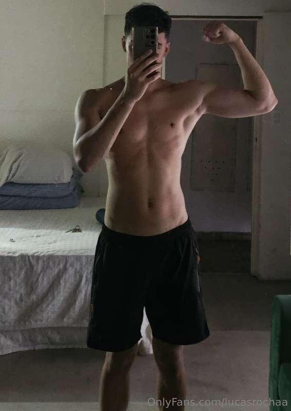 lucasrochaa image #0