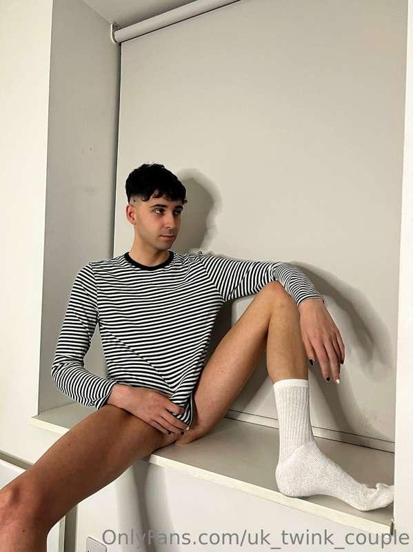uk_twink_couple image #0