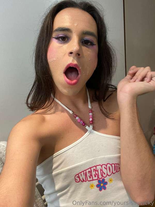 yoursissyvicky image #3
