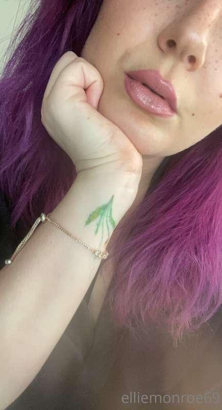 ellie_monroe69 image #0