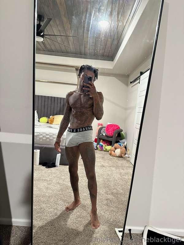 your hands don’t go here unless I say so 🍆