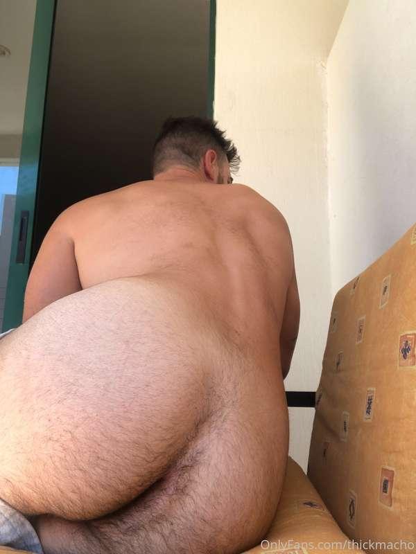Macho ass