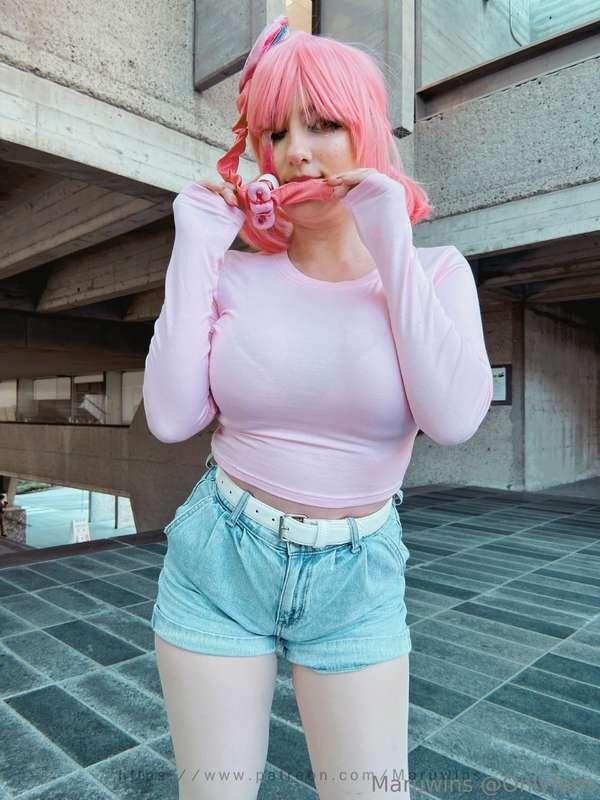 I just realized I never shared my Cosmo cosplay here! She’s ..