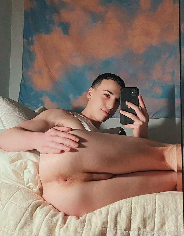 Do you wanna fuck my hole or taste my hole?