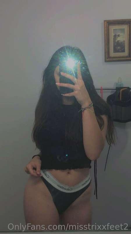 I want a sub to buy me more CK thongs🥵