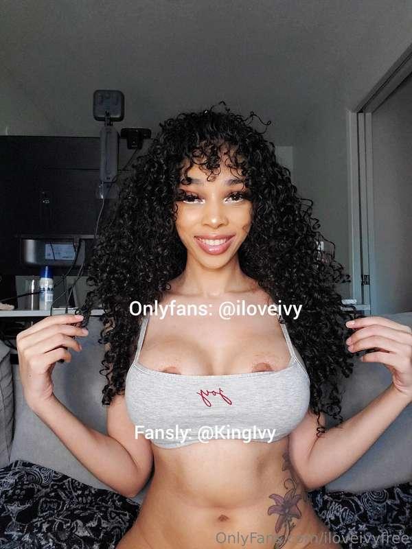 Come join me for some fun in my DM's or join me on my VIP pa..