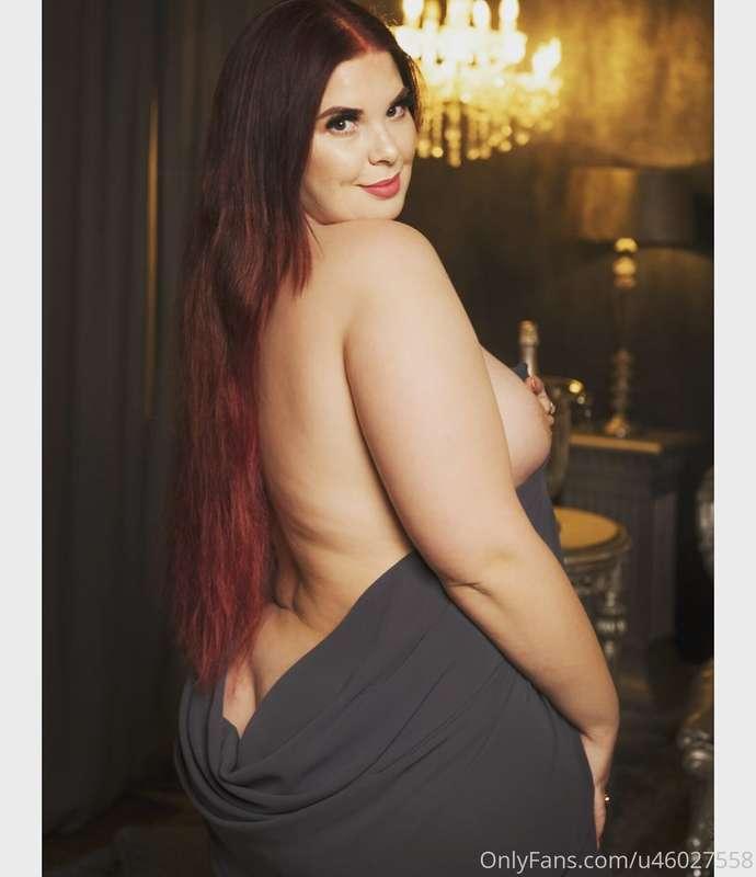 @medu_saa.official 

#curvy #plussize #curvygirl #plussizefa..