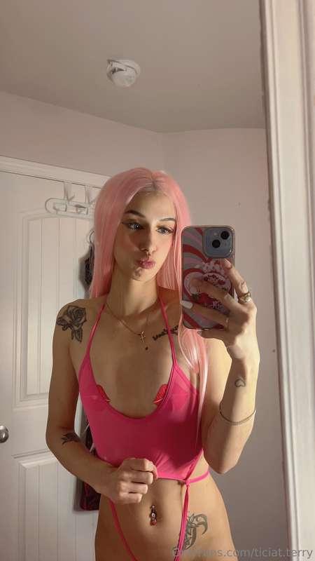 Kisses 😘 message me babes let’s have sum fun!