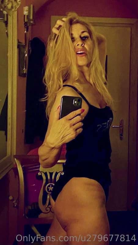 From my mobilphone secret files.. This was my first late nig..