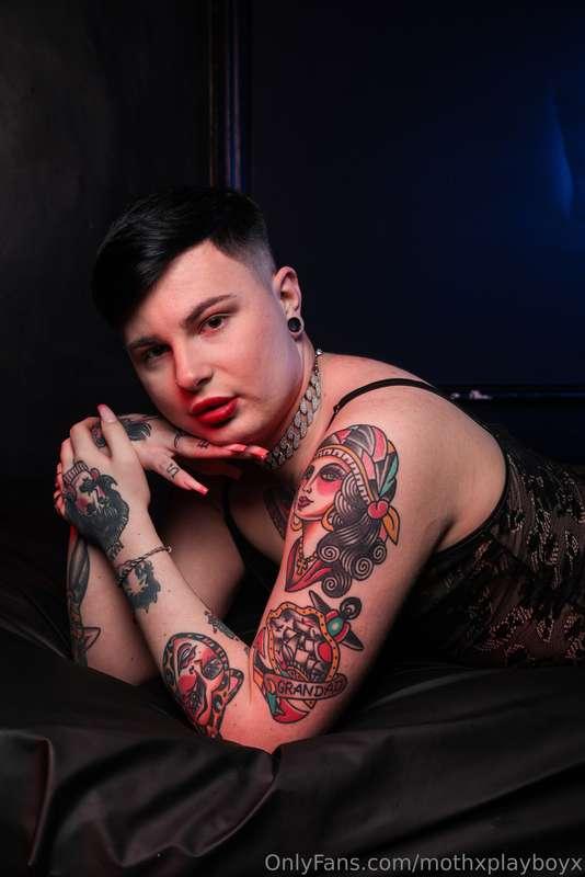 mothxplayboyx image #6