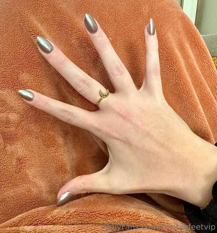 briabigfeetvip main image