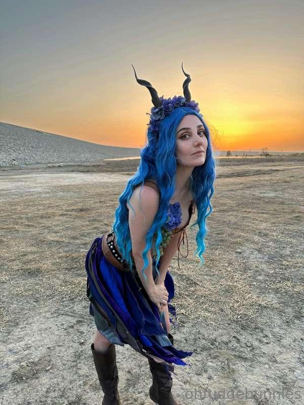 A few pics from ren faire yesterday 🦌