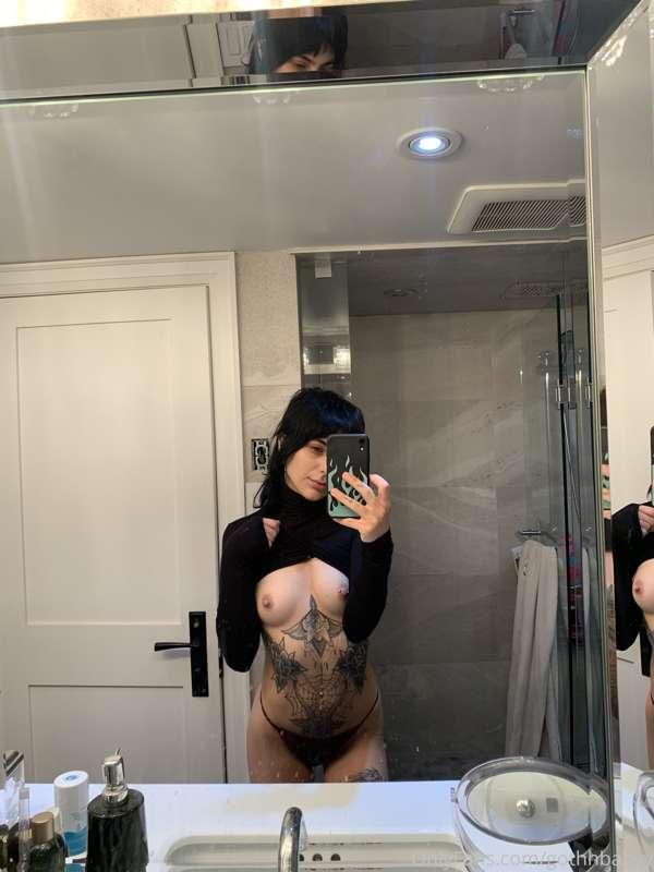 Good morning 🖤