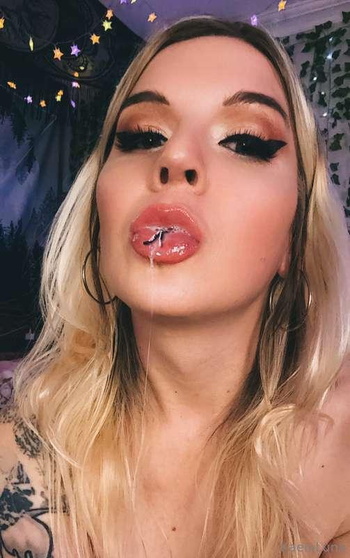 Are you into vore? 🤤