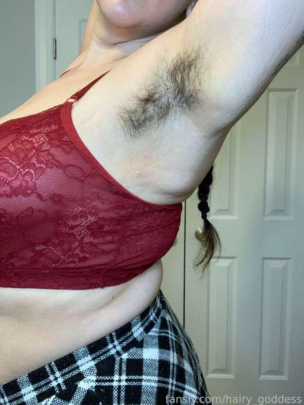 hairy_goddess image #5