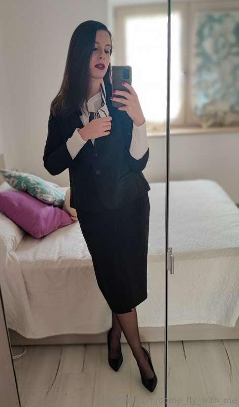Hey! 😏 Your favorite Flight Attendant Is back😉..and she's ho..
