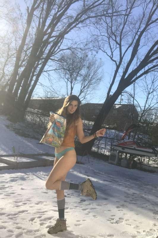 ❄️🦆🦉🐥
Calling all birbs!

My disney princess ass has been fe..