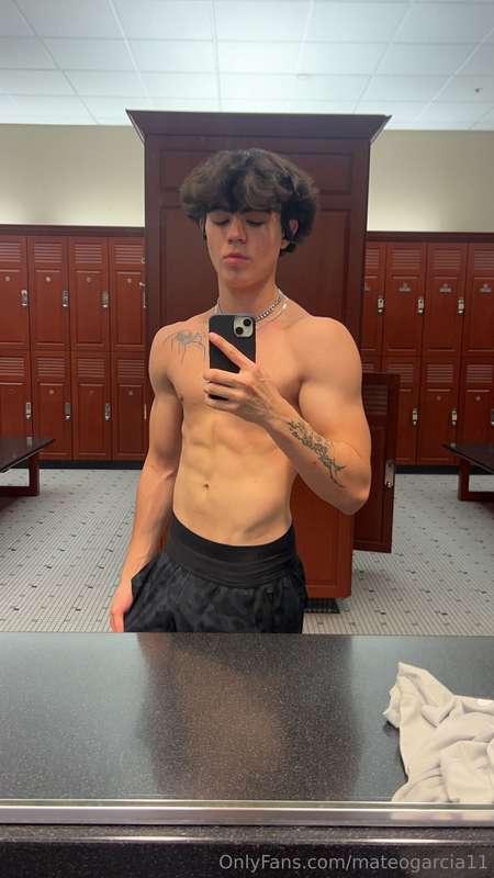 are you taking it in the gym locker room?  https://onlyfans...