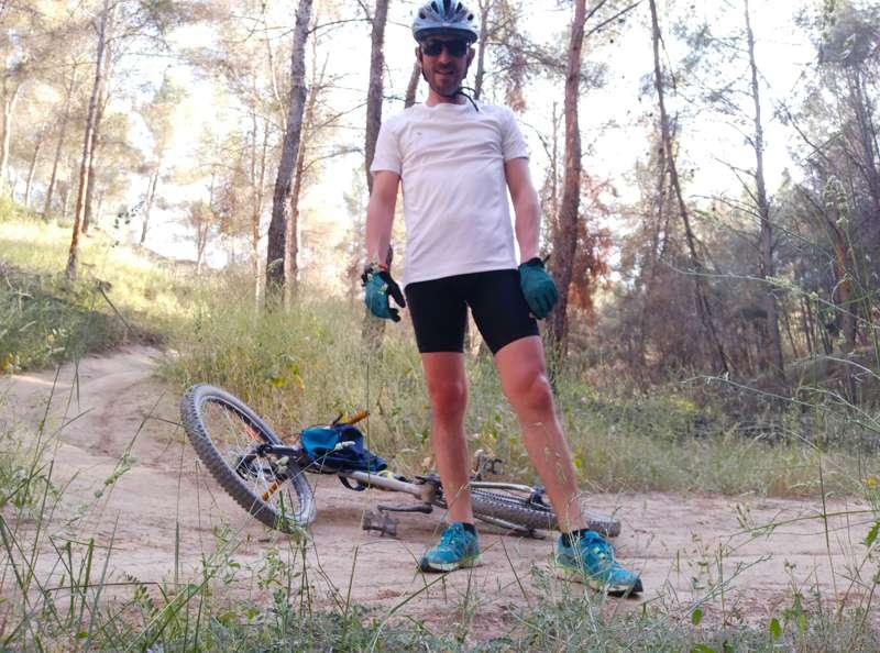 Bike ride in The Woods 1/4
Full serie in your DM's
