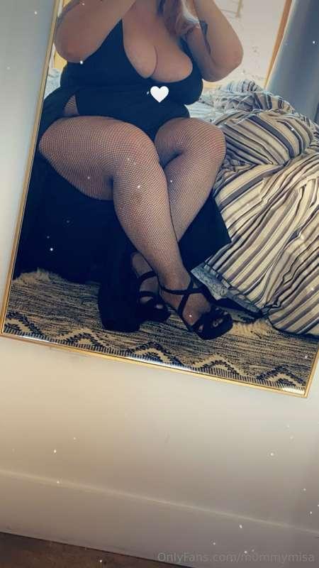 help me take my heels off? 