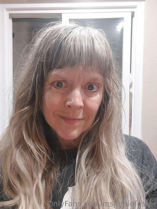 I cut my bangs psycho style last night and now I feel safe g..