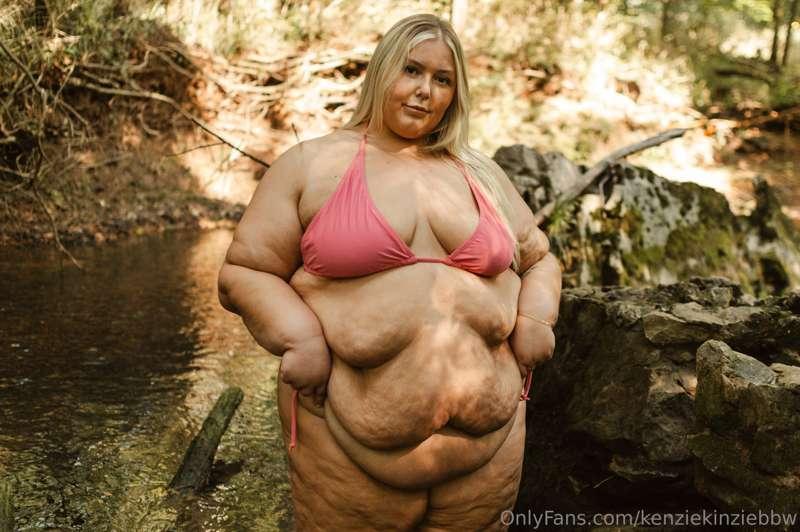 kenziekinziebbw image #7