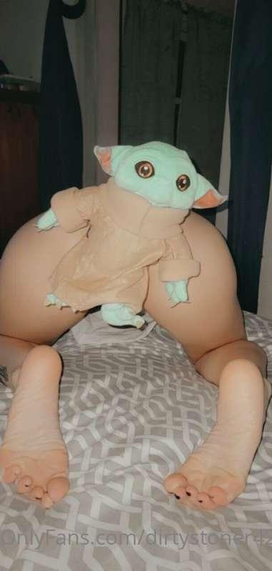 Swipe to move baby yoda🤤🥵 pussssy and asshole
