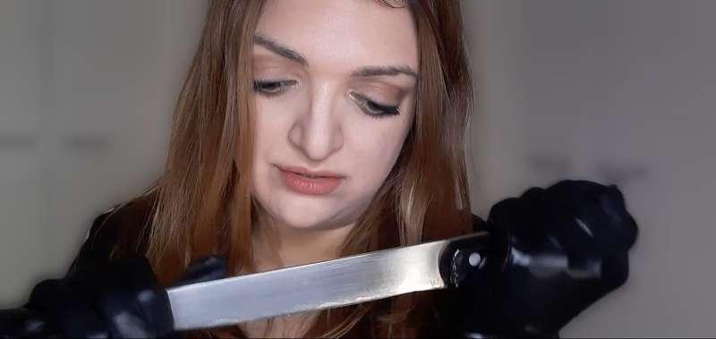 Yandere kidnaps her favourite celebrity (ONLY FOR ADULTS!)