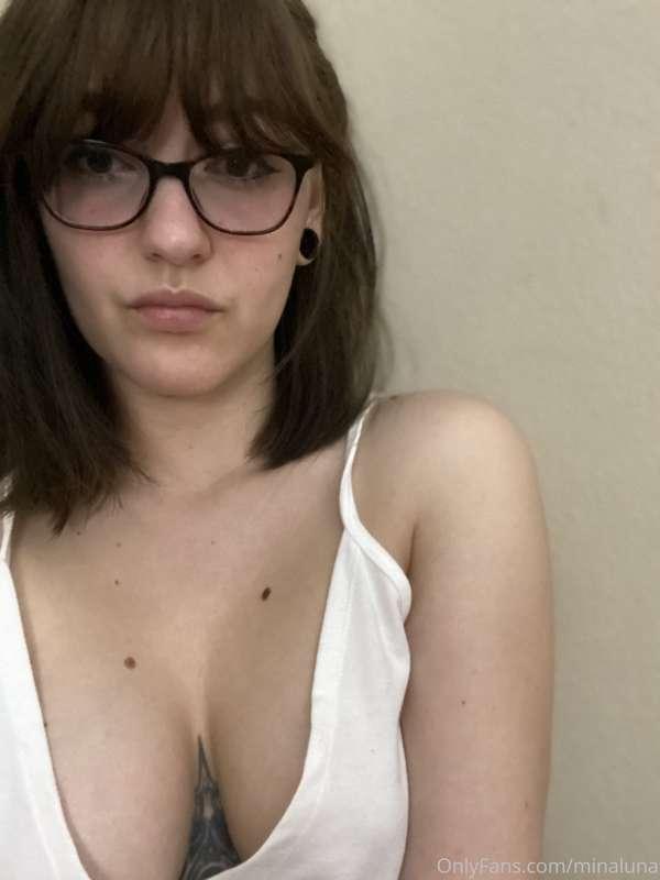 Ooooh I want to do lives too and you can watch me play games..