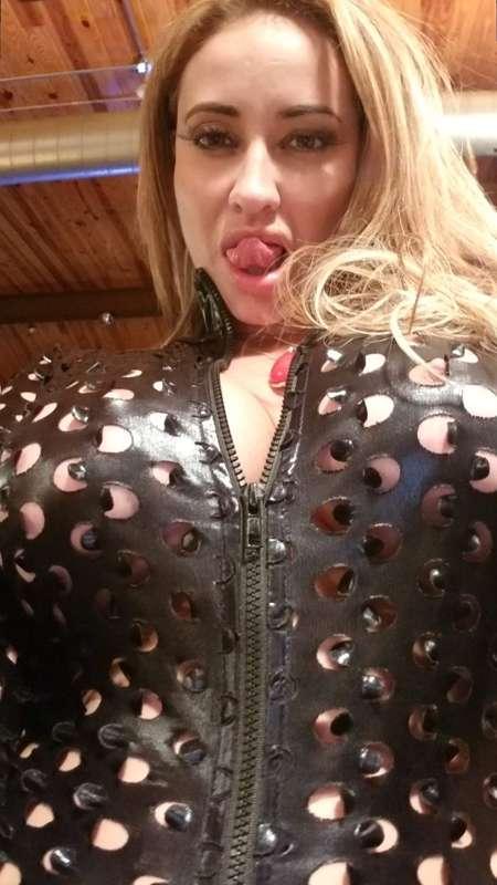 Are you going to let me sit on your face and ride that dick?..