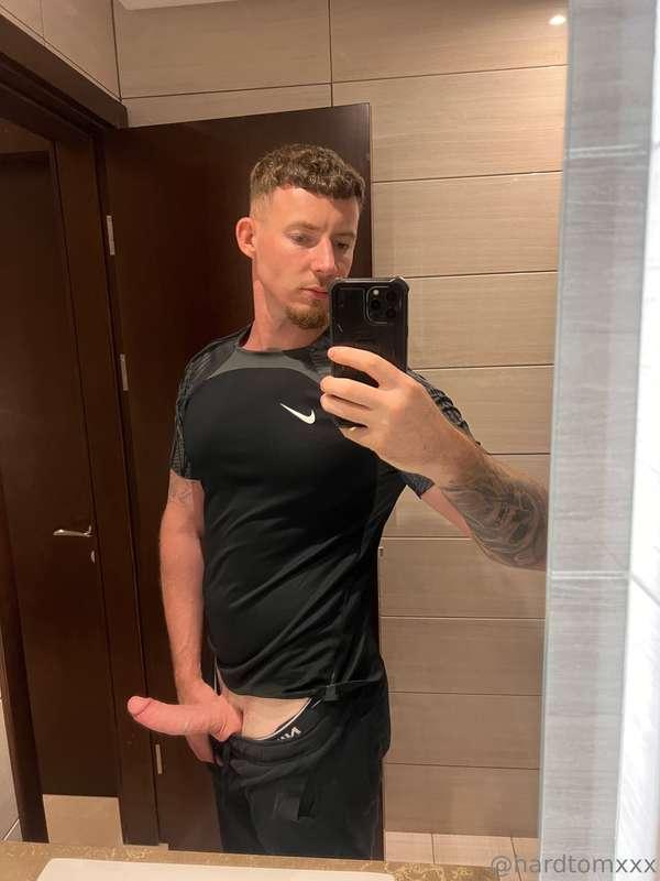 We just like big cocks on this page 😝