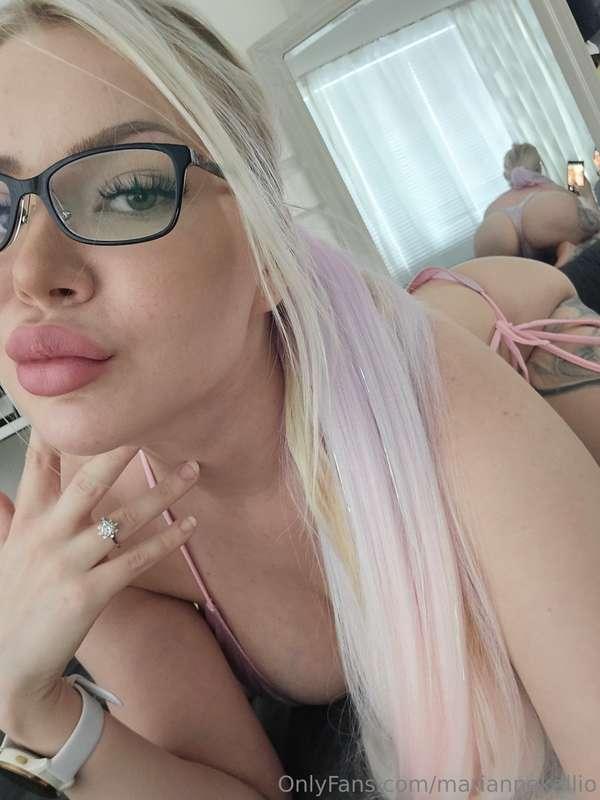 💋