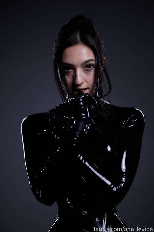 ana_levide image #388