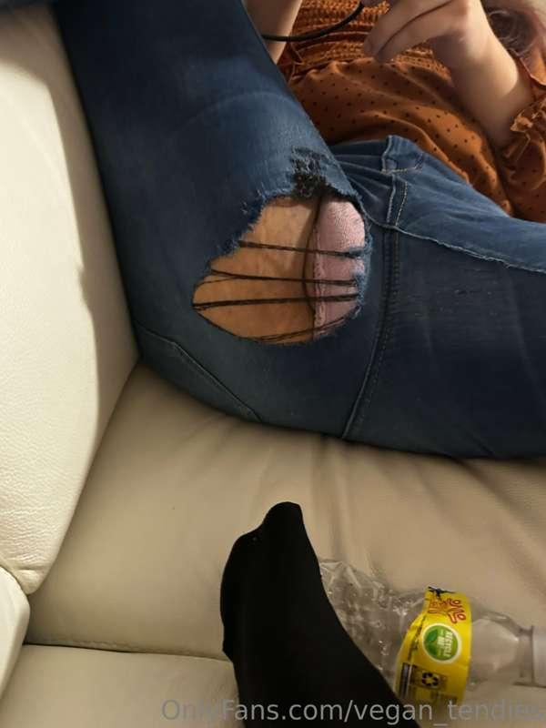 Lmaooo she got drip fr..