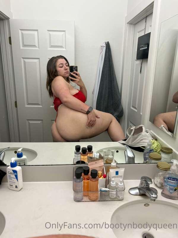 bootynbodyqueen image #3