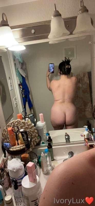 https://onlyfans.com/lowkeybabyyy

Here is my free account!!..