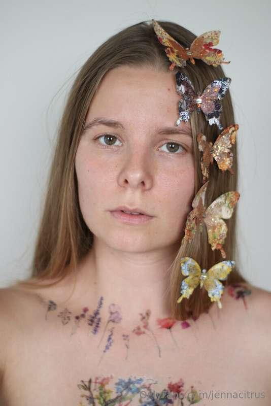 Are you a tattoo fan? Here are several pics featuring my boo..