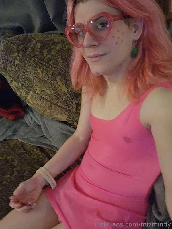 Shootouts to a fan for buying me this latex dress.... How I ..