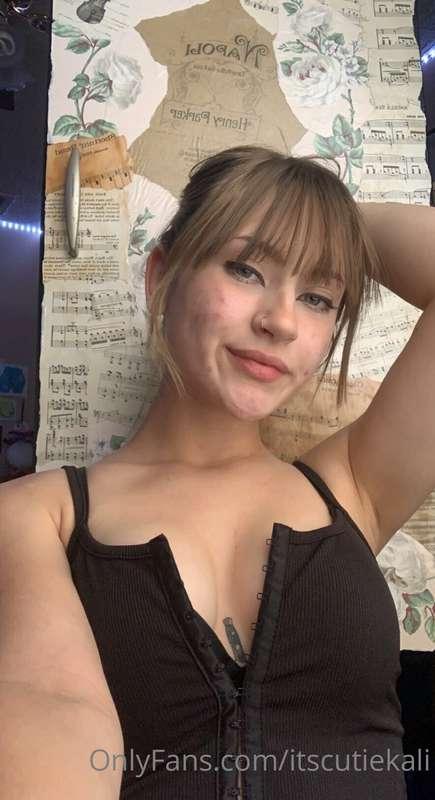 hiiii <3