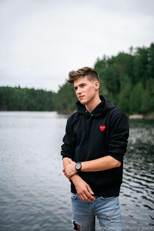 justin_twinkk image #1