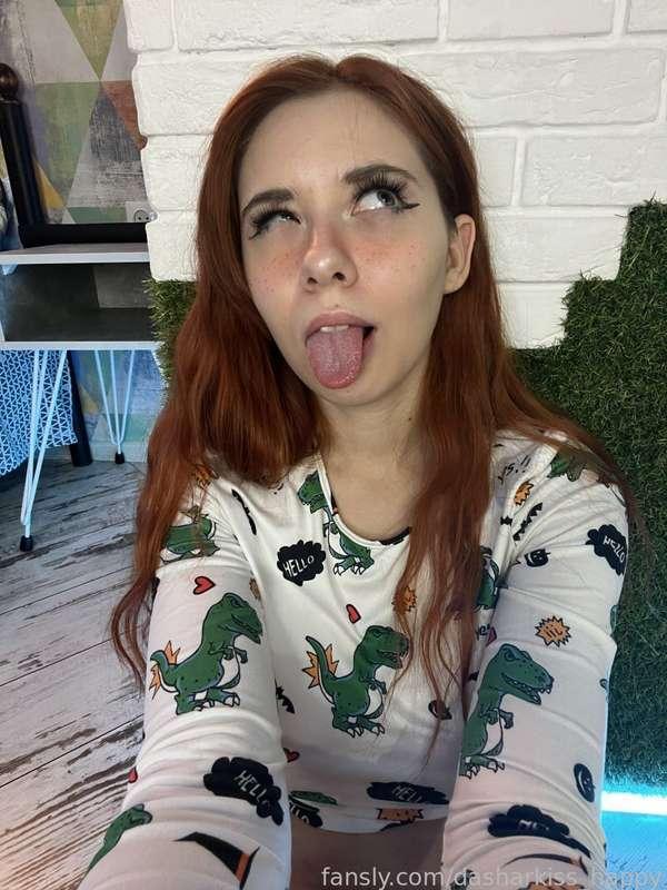 Am I doing everything right, Daddy?👅💦🤤#ginger #ahegao #tongue #cutie #freckles #blowjob #naughty 