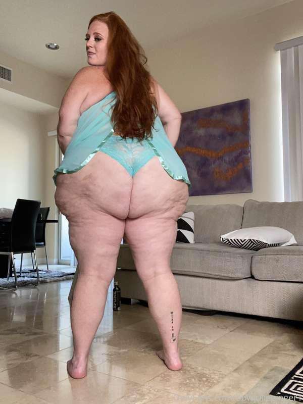 Booty looking like a cute ❤️