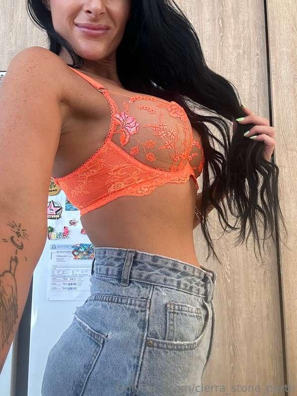 I can be your little treat if you like sweets