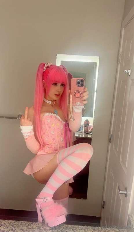 Wore this fit to the "Pink Kink" event I went to in Miami. H..
